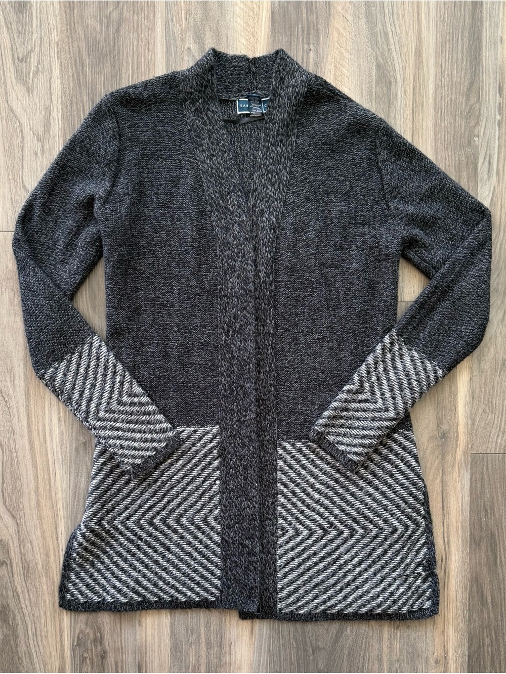 Karen Scott Black & Gray Open Sweater Size XS
